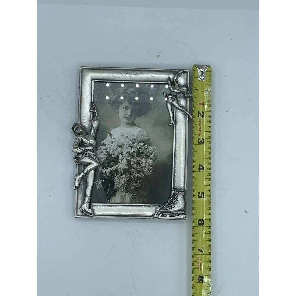 NEW Pewter Ice Skater‎ Skating Picture Frame 4 X 6